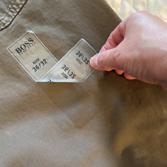 Hugo Boss men’s cargos - Picture 5 of 11